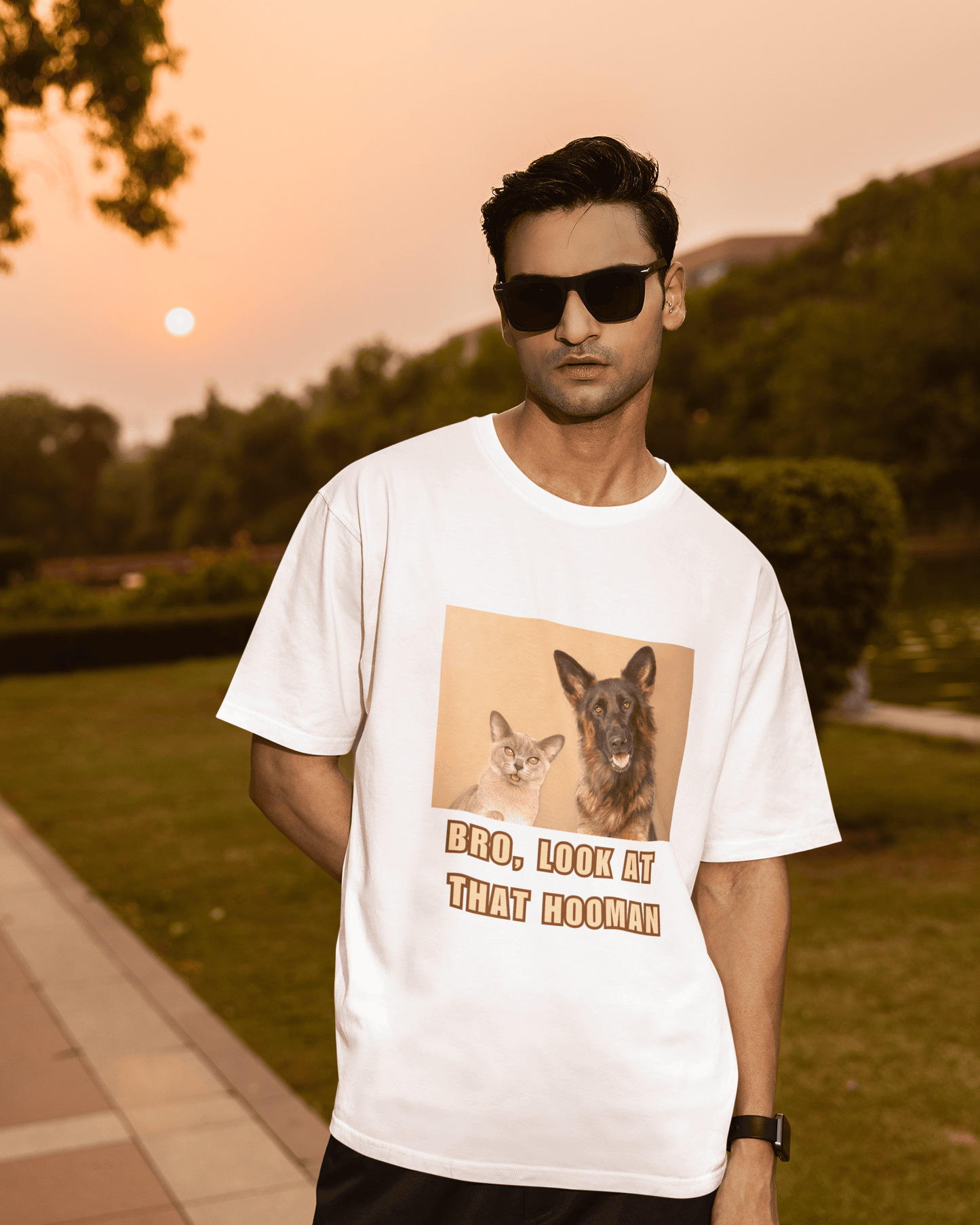 Men's Oversized T-shirt for Pet Enthusiasts